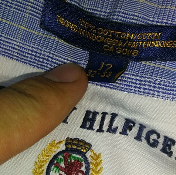 Tommy Hilfiger Button Up Shirt(Great Condition) - Picture 3 of 3